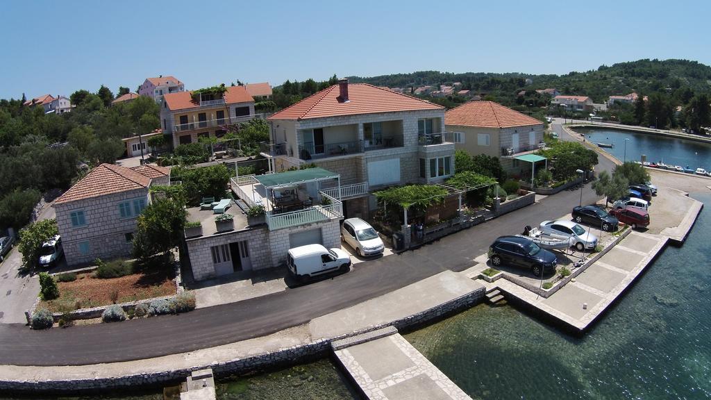 Apartments Villa Julija Lumbarda Luaran gambar